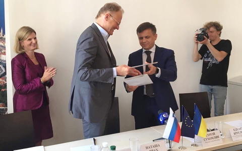 斯洛文尼亞在日托米爾建造的11兆瓦太陽能發電廠