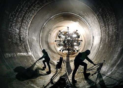 Iberdrola組裝葡萄牙水電站組裝第一臺渦輪機