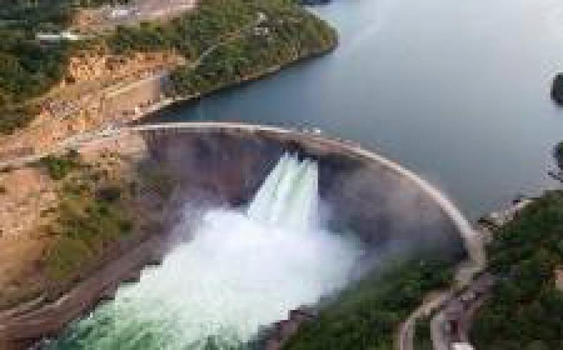 津巴布韋預計將在本月底將卡里巴電站的所有8臺發電機送入國家電網