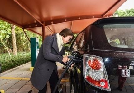 外媒：中國在短短六個月內將其電池存儲容量翻了一番