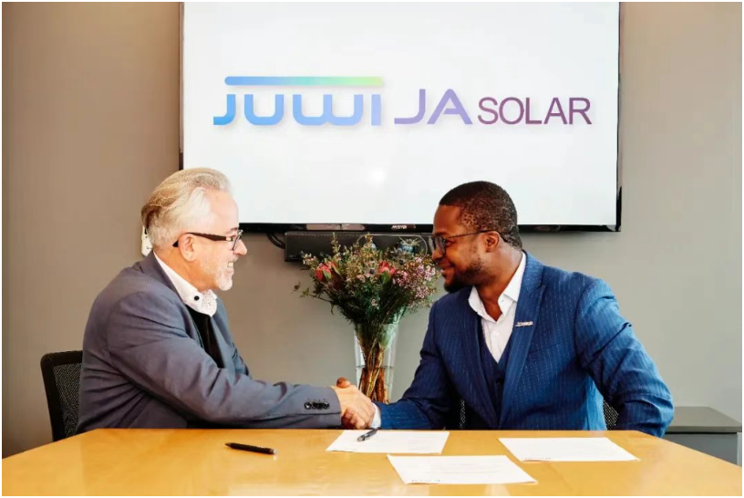 晶澳科技與國際可再生能源知名企業(yè)JUWI成功簽署兩份光伏組件供貨協(xié)議