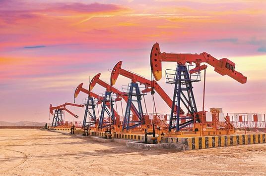 長慶油田頁巖油日產(chǎn)量首次突破萬噸