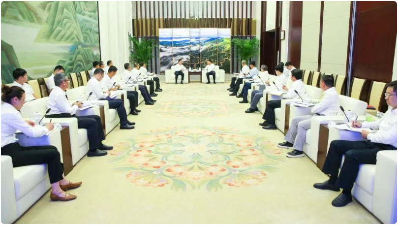 國家電投集團(tuán)與哈電集團(tuán)座談