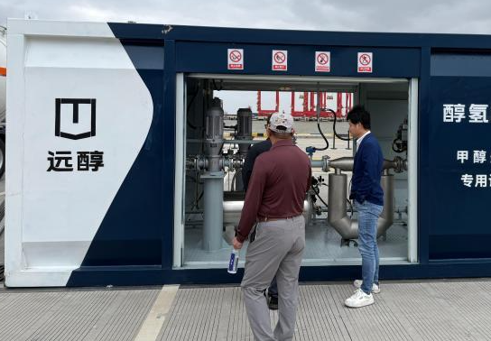 全球首艘甲醇電動集散兩用船首次投入商業化運營