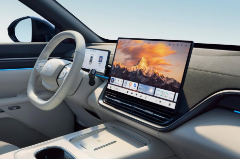 20 萬買六座高配！東風(fēng) eπ008 新能源 SUV，實用配置無溢價超劃算