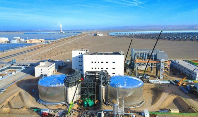 國家能源集團甘肅敦煌100MW光熱項目熔鹽儲罐安裝工程圓滿收官