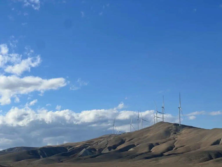 阿塞拜疆單體最大的風力發電項目正式完工