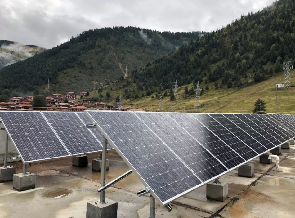 加拿大薩斯喀徹溫省啟動100兆瓦光伏項目